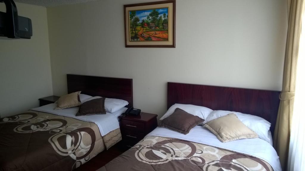 Hostal El Roble Quito Luaran gambar
